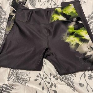 CALIA by Carrie Underwood Black and Gray Shorts